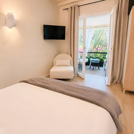 Collection Modern Near Marinella Appartement *